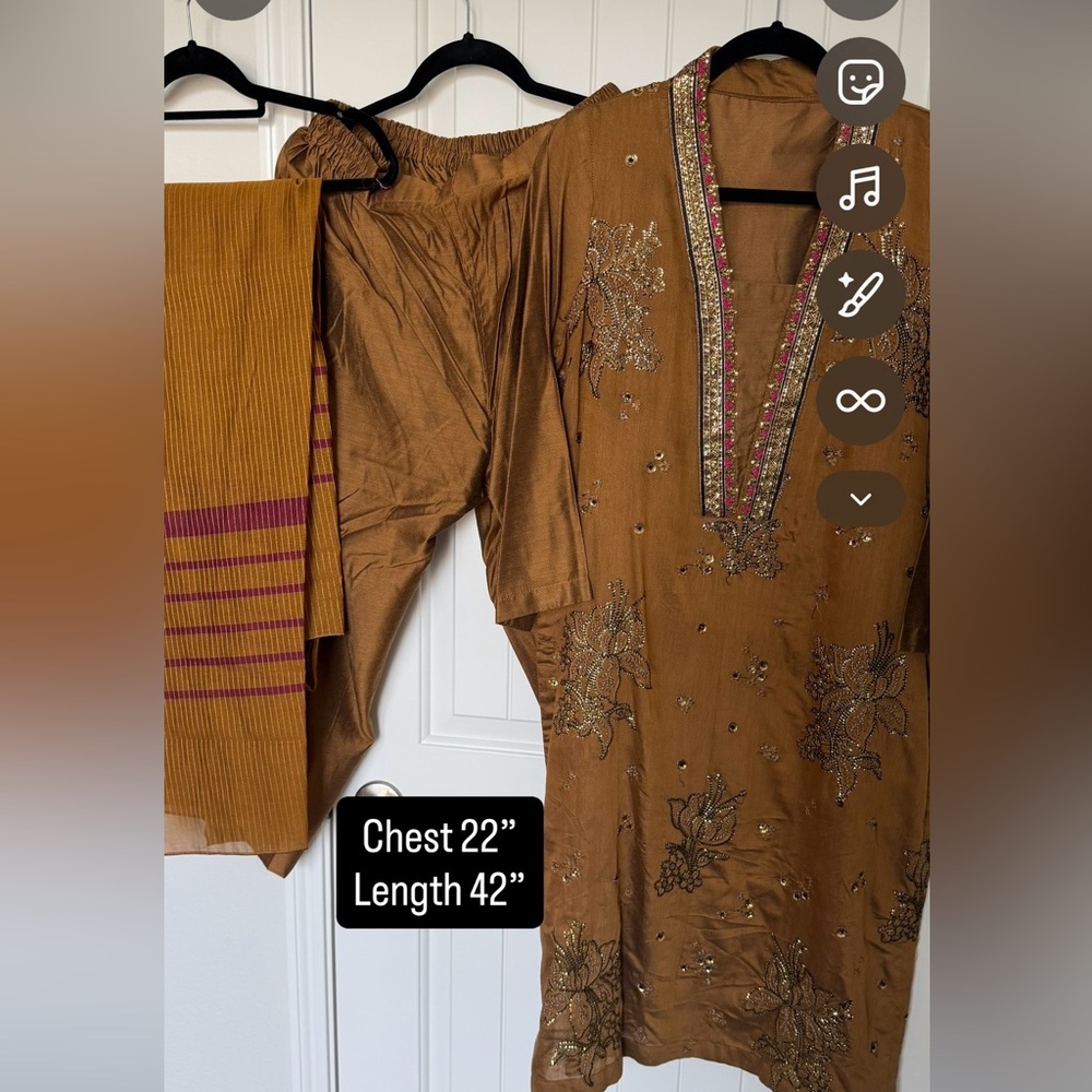 Embroidered Brown Kurta with Dupatta